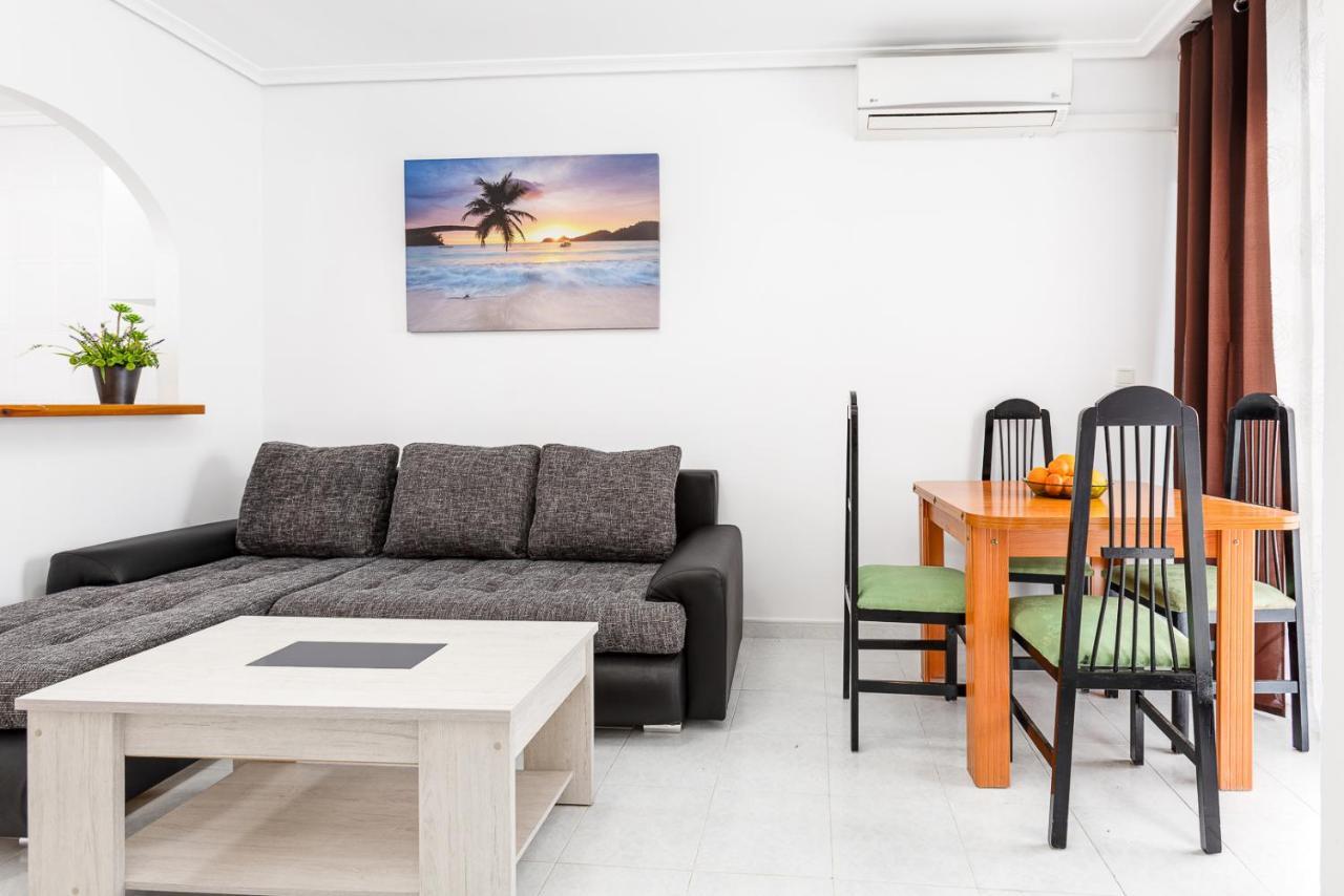 Arquitecto Larramendi Apartman Torrevieja Kültér fotó