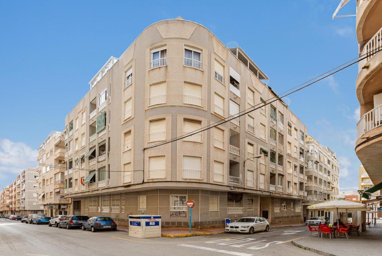 Arquitecto Larramendi Apartman Torrevieja Kültér fotó